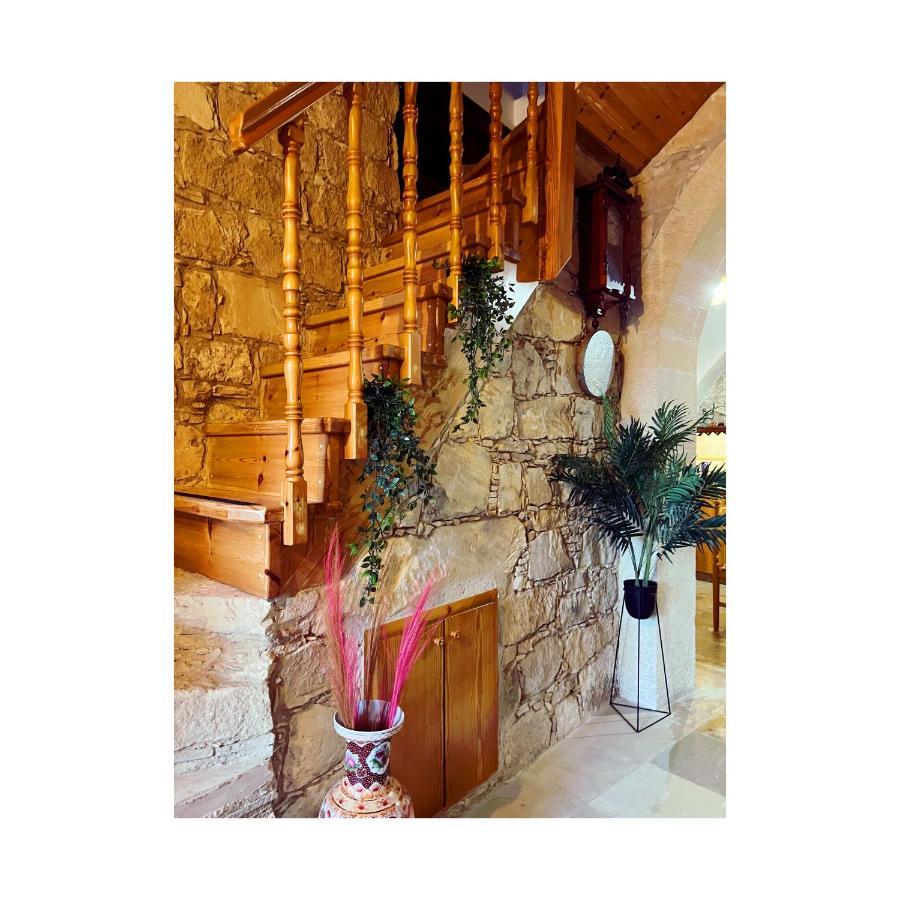 Η Θέα Villa Лофу Екстериор снимка